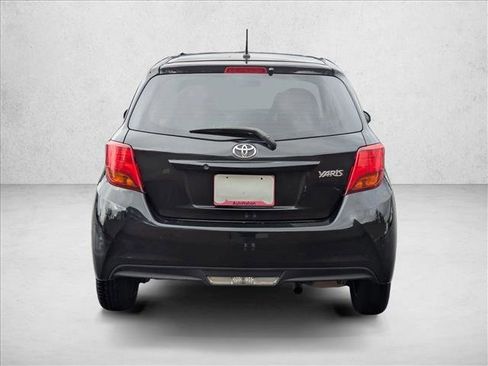 Used 2017 Toyota Yaris L w/ Carpet Mat Package image 7