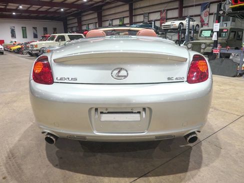 Used 2004 Lexus SC 430 Convertible RWD image 7