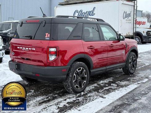 Used 2021 Ford Bronco Sport Outer Banks image 5