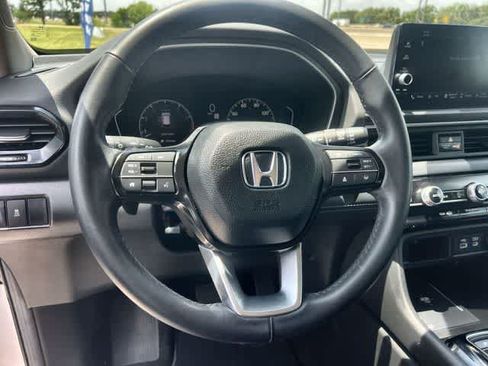 Used 2024 Honda Pilot EX-L image 17