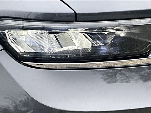 Used 2022 Jeep Grand Cherokee L Laredo w/ Luxury Tech Group I image 30