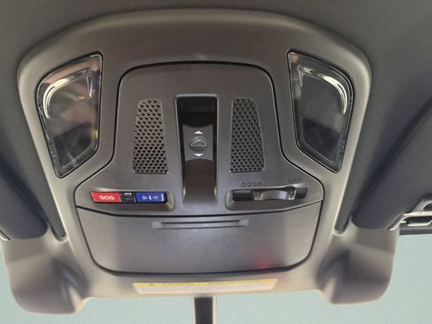 Used 2022 Subaru Outback Wilderness image 21