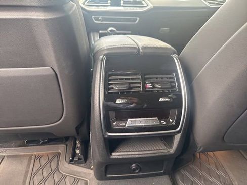 Used 2020 BMW X5 xDrive40i w/ Premium Package AWD/4WD image 13