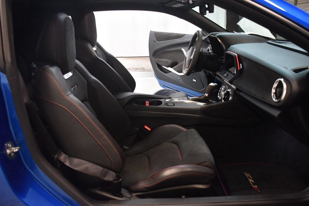 Used 2017 Chevrolet Camaro ZL1 RWD image 33