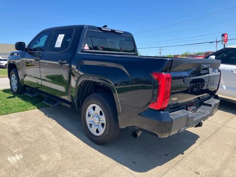 Certified 2025 Toyota Tundra SR w/ SR Tow Package AWD/4WD image 5