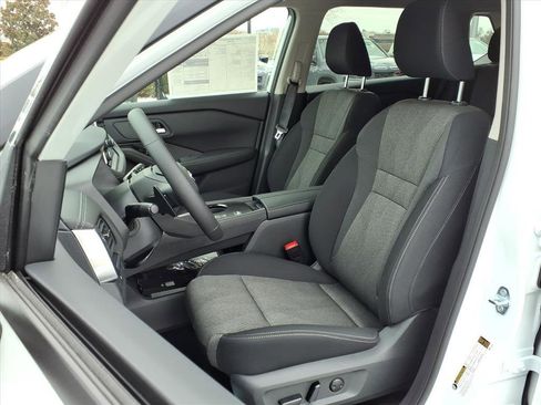 New 2026 Nissan Rogue SV image 4