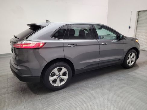 Used 2021 Ford Edge SE FWD image 10