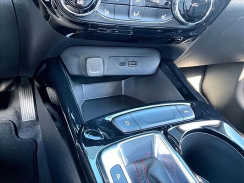 New 2026 Chevrolet Trax RS w/ Driver Confidence Package FWD image 22