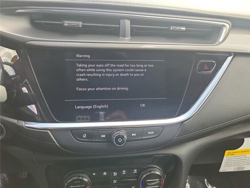 Used 2021 Buick Encore GX Select FWD image 28