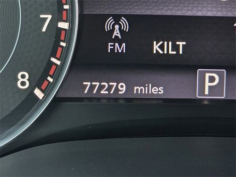 Used 2021 Nissan Armada Platinum image 27