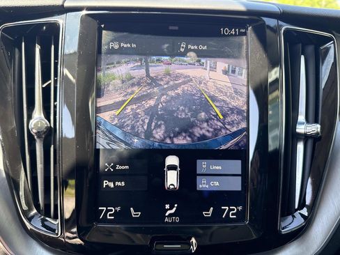 Used 2018 Volvo XC60 T6 Momentum w/ Convenience Package AWD/4WD image 29