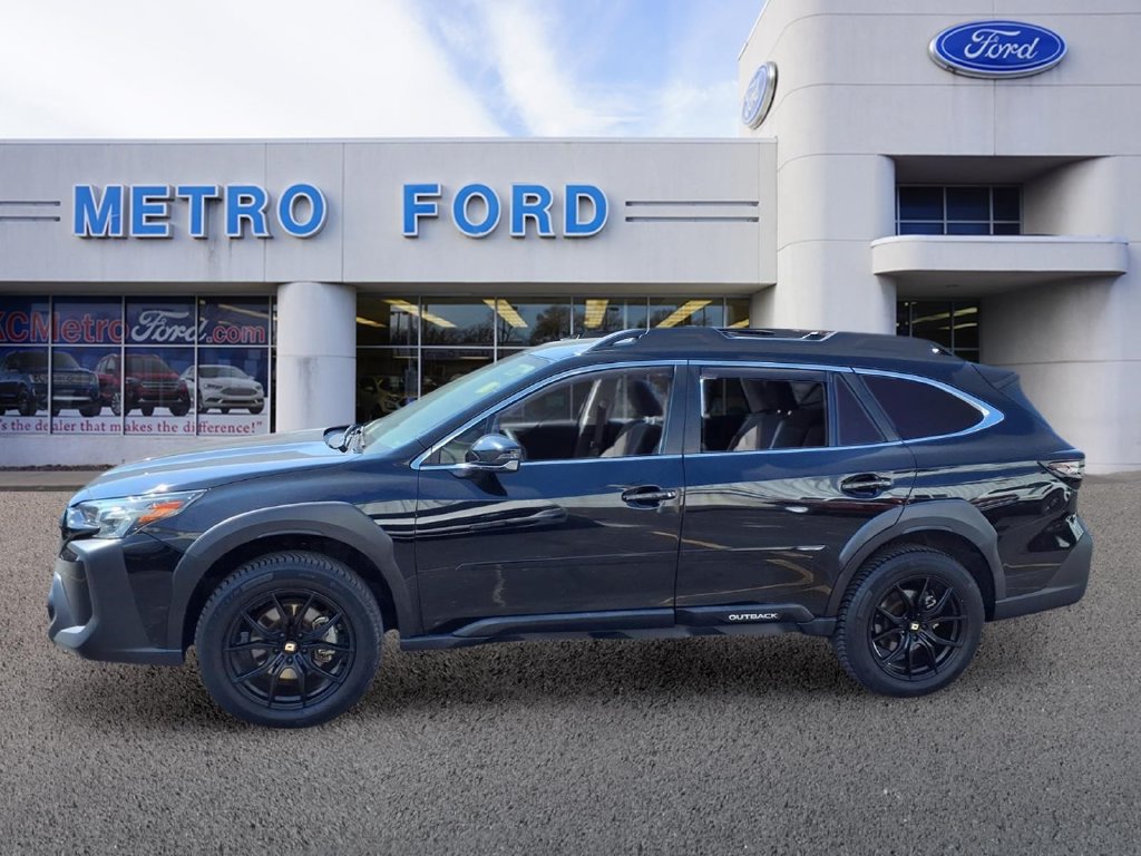 Used 2023 Subaru Outback Premium AWD/4WD image 6