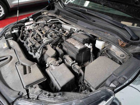 Used 2024 Toyota Corolla SE image 32