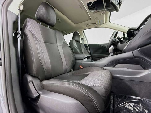 Used 2025 Subaru Outback Premium image 26