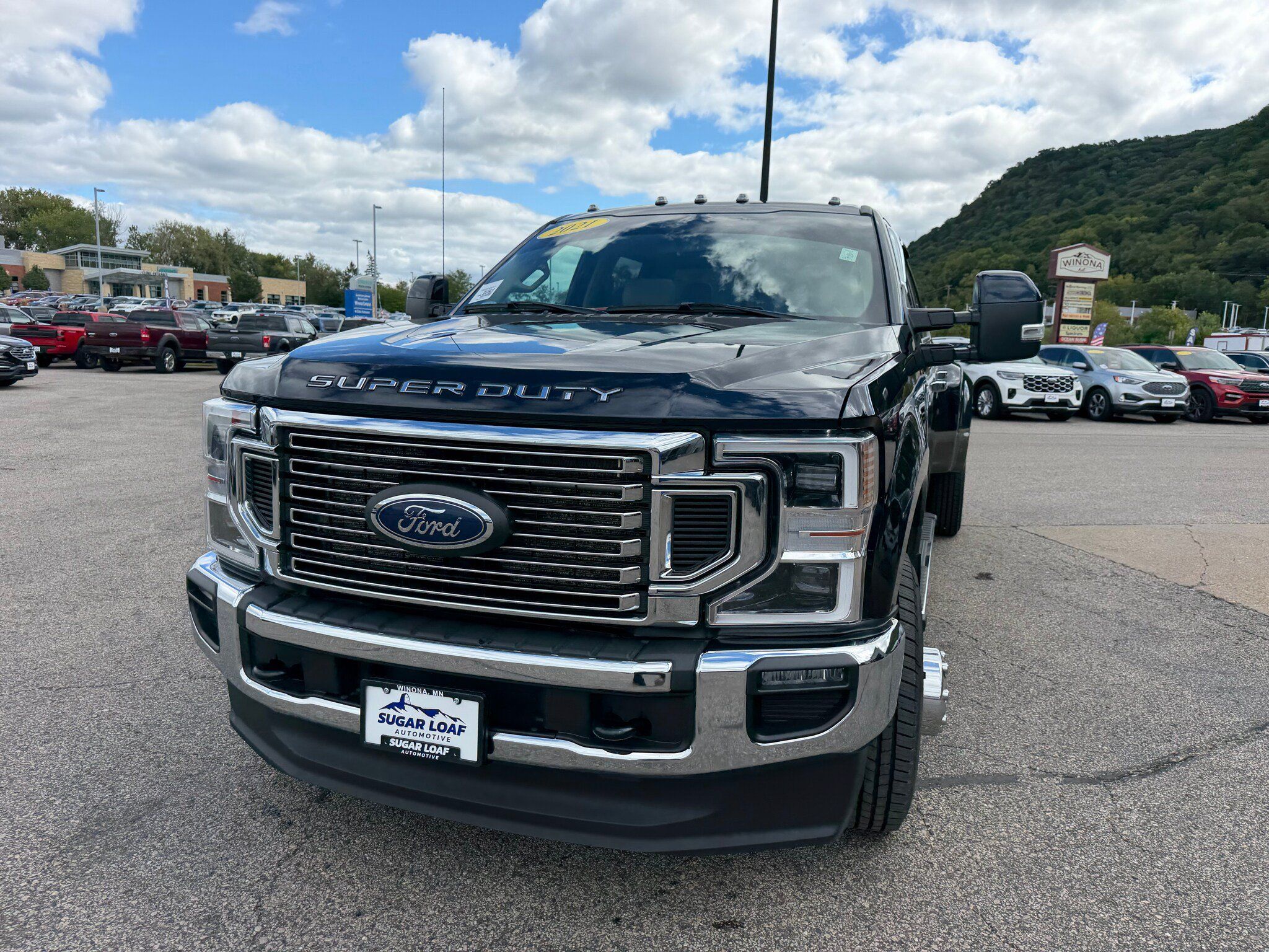 Used 2021 Ford F350 Lariat w/ Lariat Ultimate Package AWD/4WD image 2