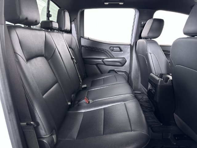 Used 2025 Chevrolet Colorado Trail Boss AWD/4WD image 28