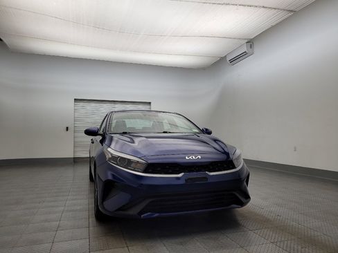 Used 2022 Kia Forte LXS image 14