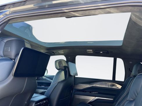New 2025 Cadillac Escalade IQ Sport 2 AWD/4WD image 29