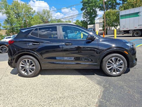Used 2022 Buick Encore GX Select w/ Sport Touring Package image 7