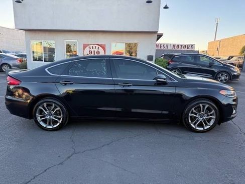 Used 2020 Ford Fusion Titanium FWD image 2