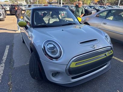 Used 2021 MINI Cooper SE w/ 6.5" Touchscreen Package