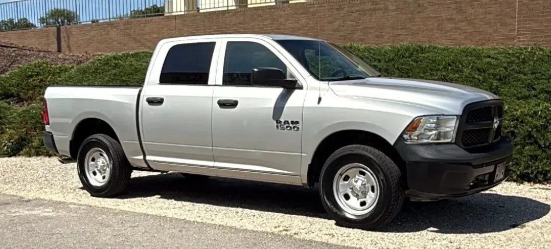 Used 2018 RAM 1500 Tradesman w/ Protection Group AWD/4WD image 3