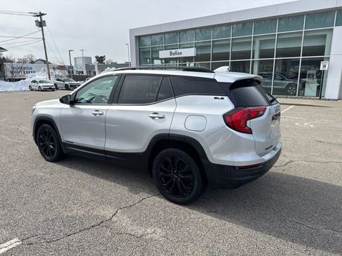 Used 2020 GMC Terrain SLE w/ Driver Convenience Package image 5