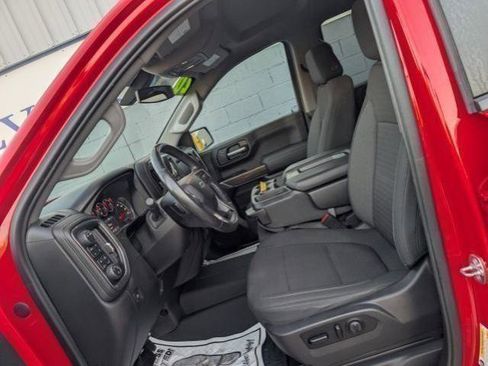 Used 2020 Chevrolet Silverado 1500 LT Trail Boss w/ Convenience Package image 12