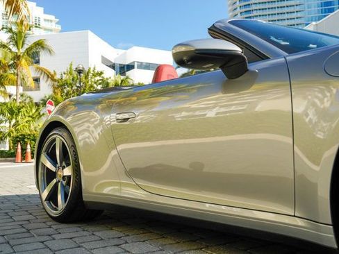 Used 2021 Porsche 911 Carrera image 35