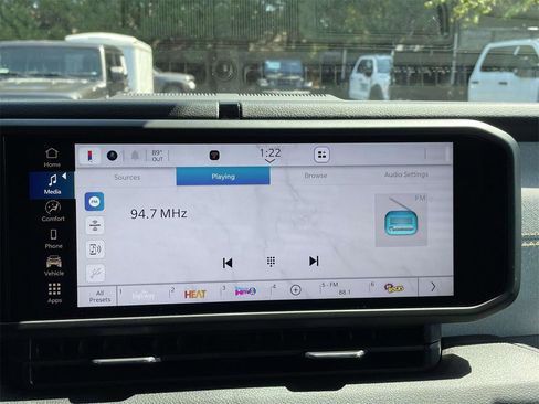 New 2025 Jeep Gladiator Sport image 20