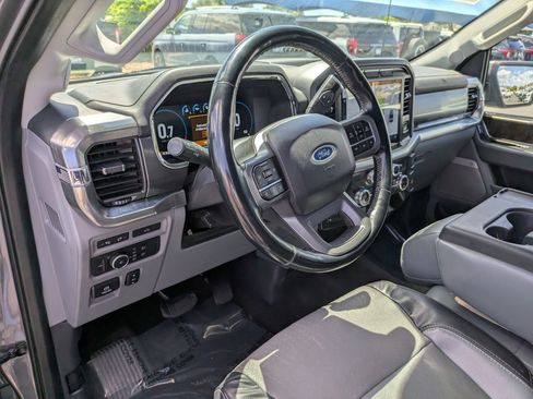 Used 2021 Ford F150 Lariat w/ Equipment Group 501A Mid AWD/4WD image 14