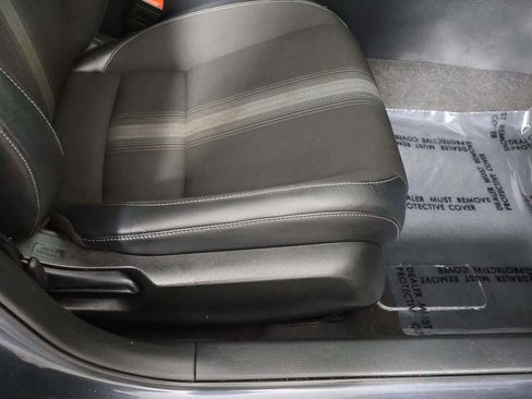 Used 2023 Honda Civic Sport image 28