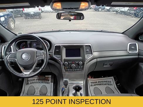 Used 2021 Jeep Grand Cherokee Laredo AWD/4WD image 9