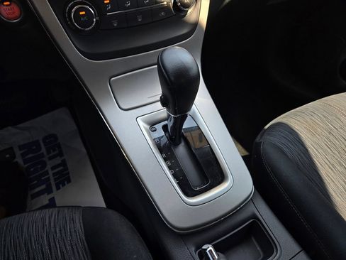 Used 2015 Nissan Sentra SV FWD image 21