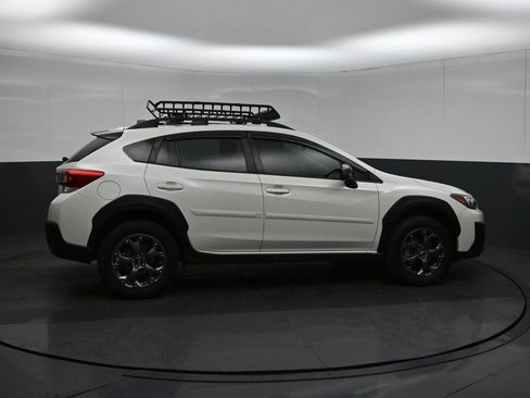 Used 2022 Subaru Crosstrek 2.5i Sport w/ Moonroof Package image 8