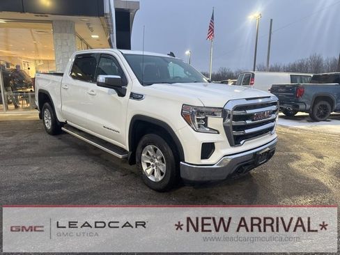 Used 2021 GMC Sierra 1500 SLE w/ Preferred Package image 8