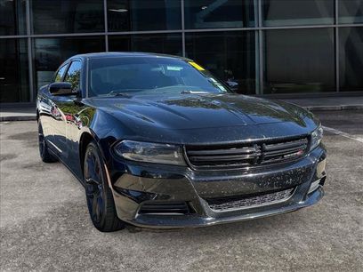 Used 2022 Dodge Charger SXT w/ Blacktop Package