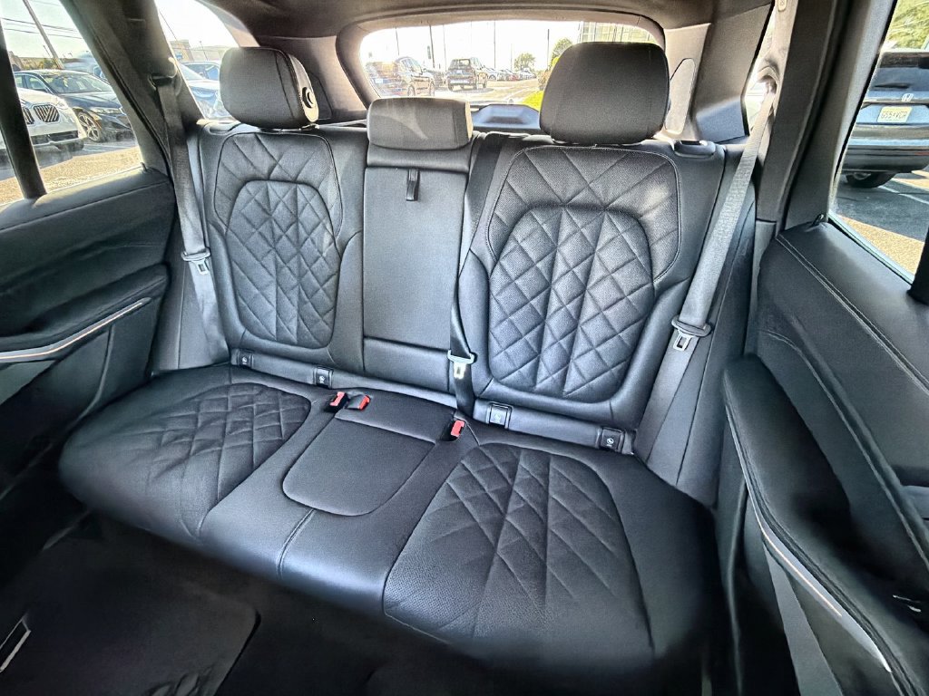 Used 2024 BMW X5 xDrive40i w/ Premium Package AWD/4WD image 21