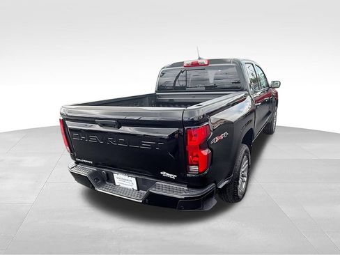 New 2026 Chevrolet Colorado LT w/ LT Convenience Package AWD/4WD image 8