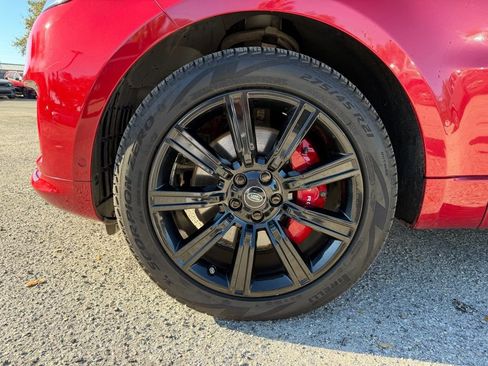 Used 2021 Land Rover Range Rover Sport HST image 9