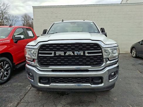 Used 2023 RAM 2500 Big Horn w/ Level 1 Equipment Group image 2