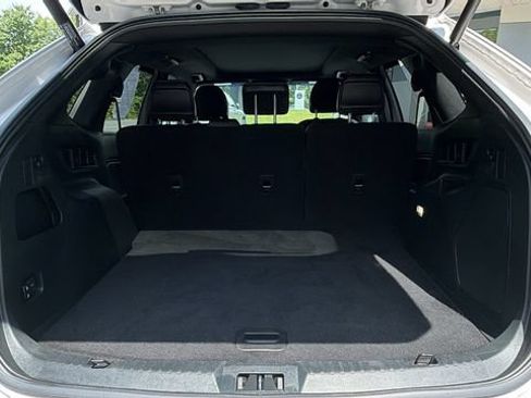 Used 2019 Ford Edge ST w/ Convenience Package AWD/4WD image 15