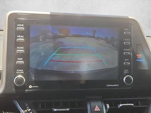 Used 2020 Toyota C-HR LE FWD image 15