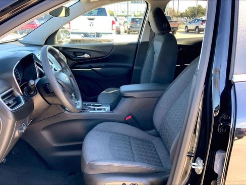 Certified 2024 Chevrolet Equinox LT image 8