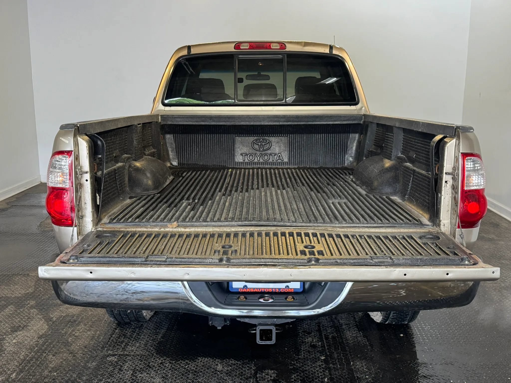 Used 2006 Toyota Tundra SR5 w/ TRD Off-Road Pkg AWD/4WD image 26