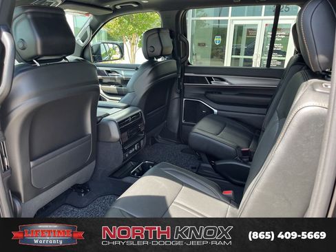 New 2026 Jeep Grand Wagoneer L 4WD image 18