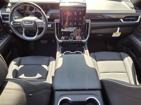 New 2026 GMC Yukon Elevation w/ Elevation Premium Package RWD image 8