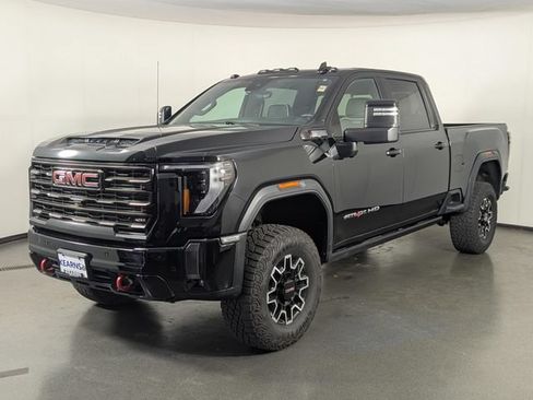Used 2024 GMC Sierra 2500 AT4X AWD/4WD image 4