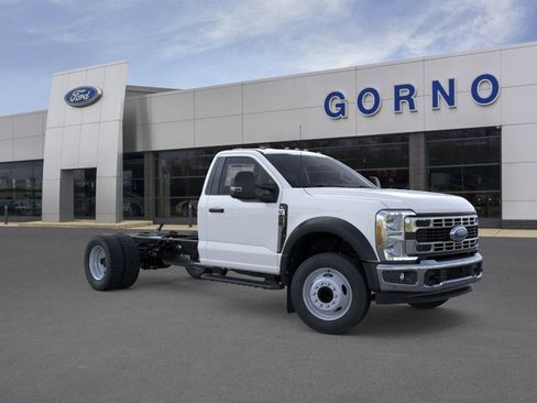 New 2025 Ford F450 XL w/ XL Chrome Package RWD image 7