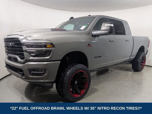 New 2026 RAM 2500 Laramie AWD/4WD image 3